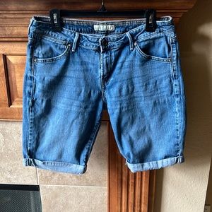 Levi’s jean shorts